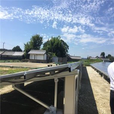 太陽電池パネル取り付けラック